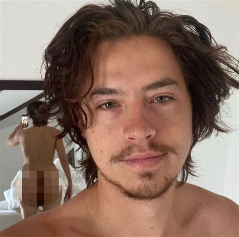 dylan sprouse nude penis|Dylan Sprouse Releases Statement in Response to His Nudes。